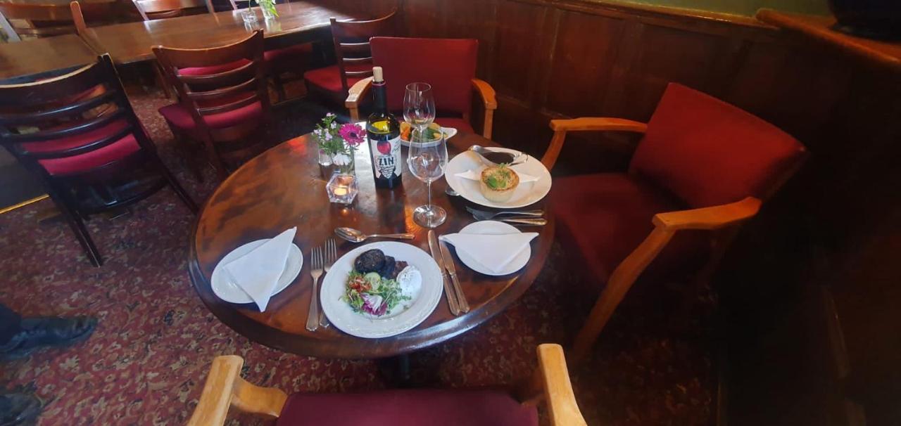 Kings Arms Hotel Sandwich Esterno foto